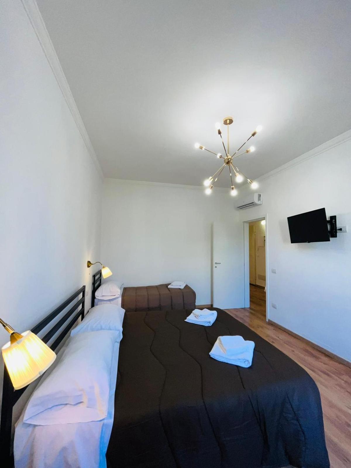 לינה וארוחת בוקר פירנצה Oriani Bnb מראה חיצוני תמונה