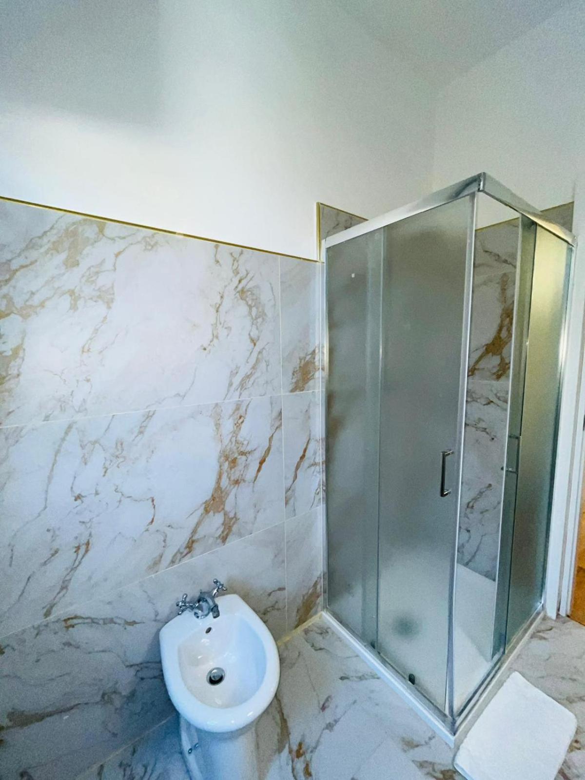 לינה וארוחת בוקר פירנצה Oriani Bnb מראה חיצוני תמונה